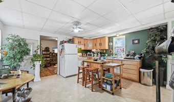 10 Pearl St, Auburn, ME 04210
