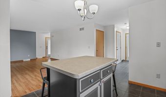 562 Lexington Dr, Oregon, WI 53575