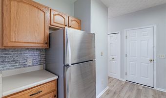 64 Byers Ave, Akron, OH 44302