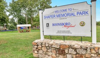 28 POTOMAC St, Boonsboro, MD 21713