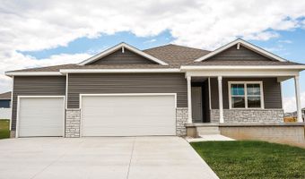 1003 34TH St SE, Altoona, IA 50009