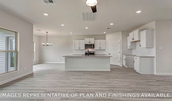 12813 LEGACY OAKS Ave, Baton Rouge, LA 70818