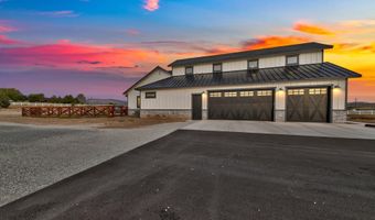 1409 Hunters Point Dr, Gardnerville, NV 89410