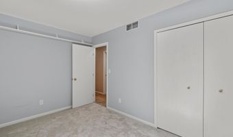 2418 Meadowridge Ct, Ann Arbor, MI 48105