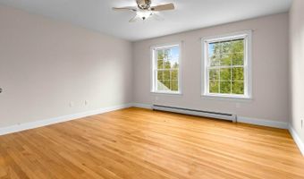 183 Skyline Rd, Bangor, ME 04401