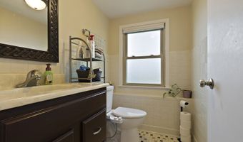 110 Cheri Ln, Antioch, IL 60002
