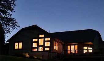 1688 Chatham Ave, Arden Hills, MN 55112