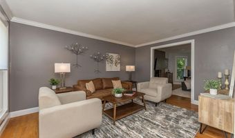 1515 Rosewood Terrace Dr, Ballwin, MO 63021