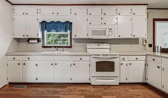 308 Westbury Dr, Asheboro, NC 27205