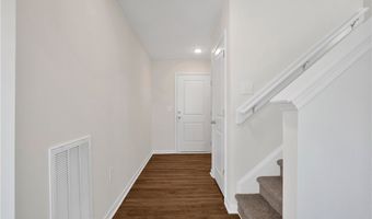 208 Buggy Top Ln, Autryville, NC 28318