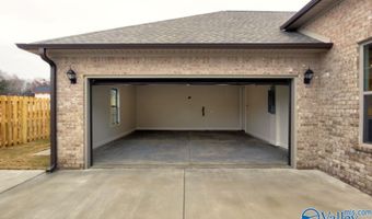 26457 Old Town Dr, Athens, AL 35613