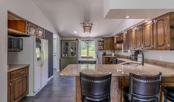 3319 E Hill Rd, Andover, VT 05149