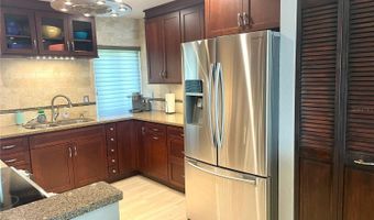 1451 GULF Blvd 204, Clearwater, FL 33767