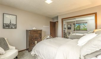17 Lakeview Cir, Angel Fire, NM 87710