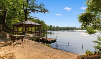 1884 Clarence Dr, Andrews, SC 29510