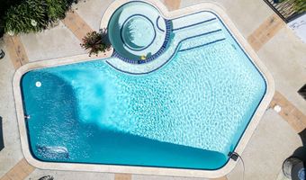 1584 Prima Ct, Camarillo, CA 93010