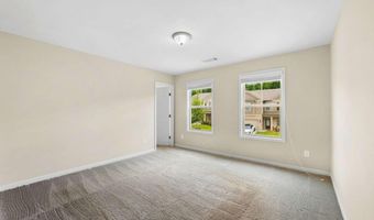 422 Auburn Crossing Dr, Auburn, GA 30011