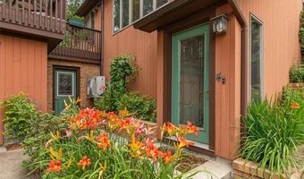 4 Wilbur Rd, Lincoln, RI 02865