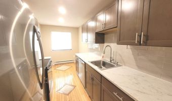 35 Mountain Laurel Ct 35, Cromwell, CT 06416