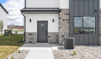739 Curlew Dr, Ammon, ID 83406