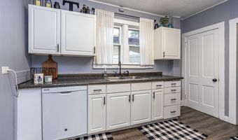 505 8th Ave E, Alexandria, MN 56308