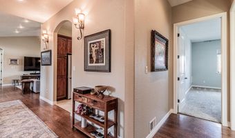704 ANASAZI Dr, Aztec, NM 87410