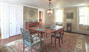 53 Congress St, Belfast, ME 04915