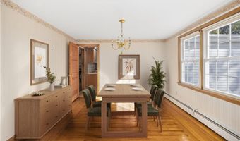 28 Hybrid Dr, Cranston, RI 02920