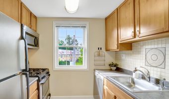 4352 N PERSHING Dr #43522, Arlington, VA 22203