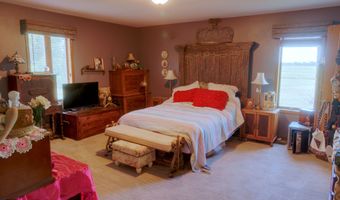 1011 12000 Rd, Altamont, KS 67330