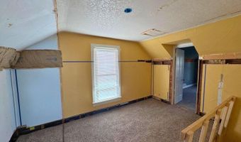 811 6th Ave, Alton, IA 51003