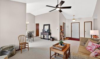 1319 Tahoe Valley Ct, Ballwin, MO 63021