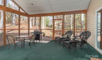 104 Mcelrath Rd, Arden, NC 28704