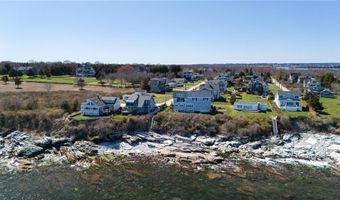 7 Clarkes Village Rd, Jamestown, RI 02835