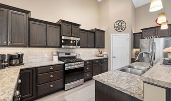 5609 Bear Creek Pass, Auburn, IN 46706