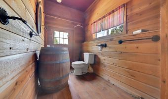 7190 Pool Station Rd, Angels Camp, CA 95222
