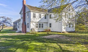 1983 Post Rd, Wells, ME 04090