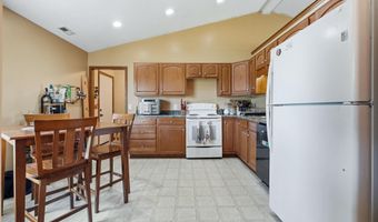 1311 Lori Lea St, Auburn, IN 46706