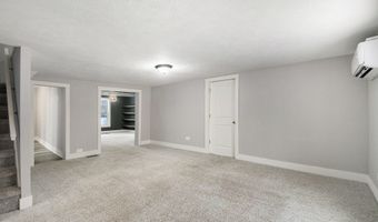 182 40th St, Allegan, MI 49010