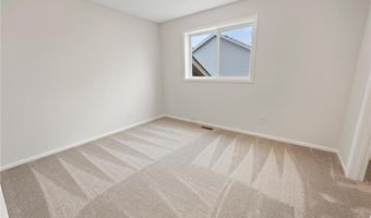 551 Knollwood St W, Annandale, MN 55302
