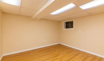 202 HARDY Pl, Rockville, MD 20852