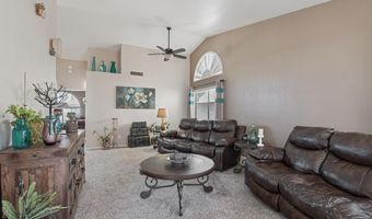 10729 W LAURELWOOD Ln, Avondale, AZ 85392