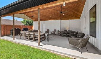 1413 Mayflower Rd, Bentonville, AR 72713