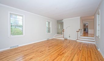 14 Birch Hill Rd, Albany, NY 12211