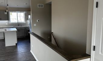 317 Buena Ter, Antioch, IL 60002