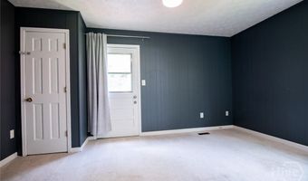 152 Spalding Ct, Athens, GA 30605