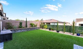 212 Harris Peak St, Las Vegas, NV 89138