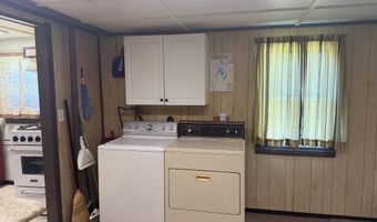 6 Brook Rd, Belgrade, ME 04917