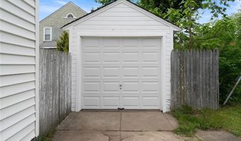 105 Park Ave, Cranston, RI 02905