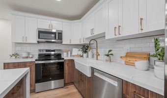 92-695 Paakai St, Kapolei, HI 96707